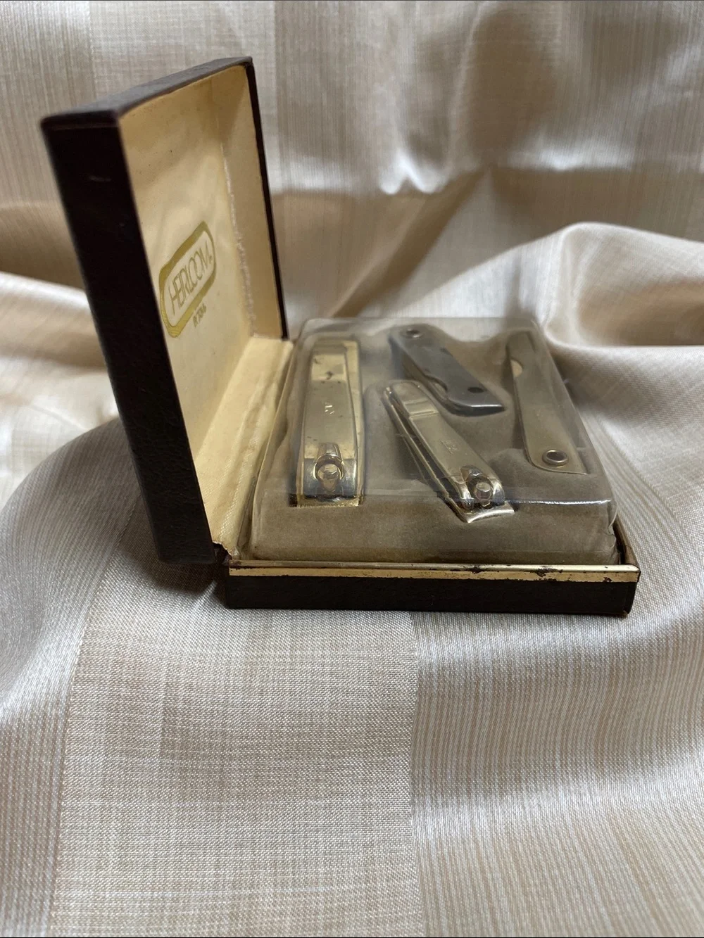 Vintage Heirloom Silver & Gold Nail Clippers Set – Women Skincare Tools